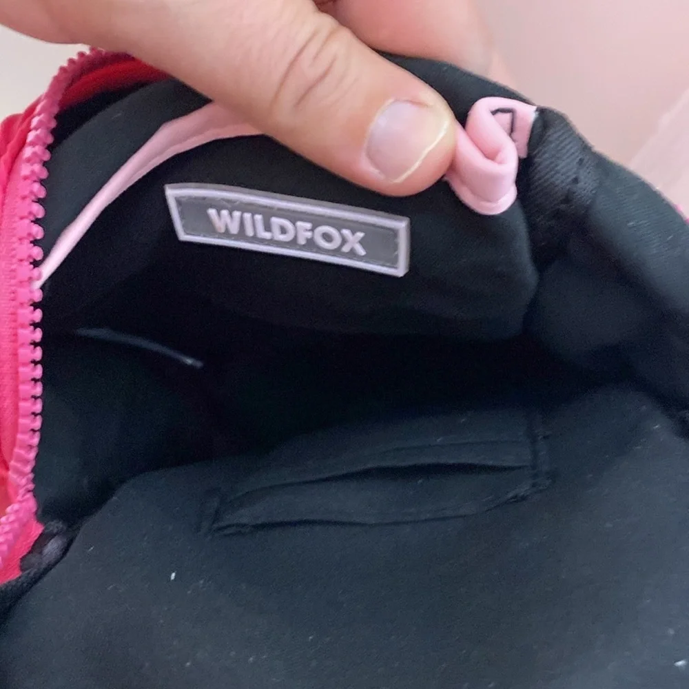 Wildfox Pink Fuchsia Sling Sac Backpack Sporty Casual Design NWT